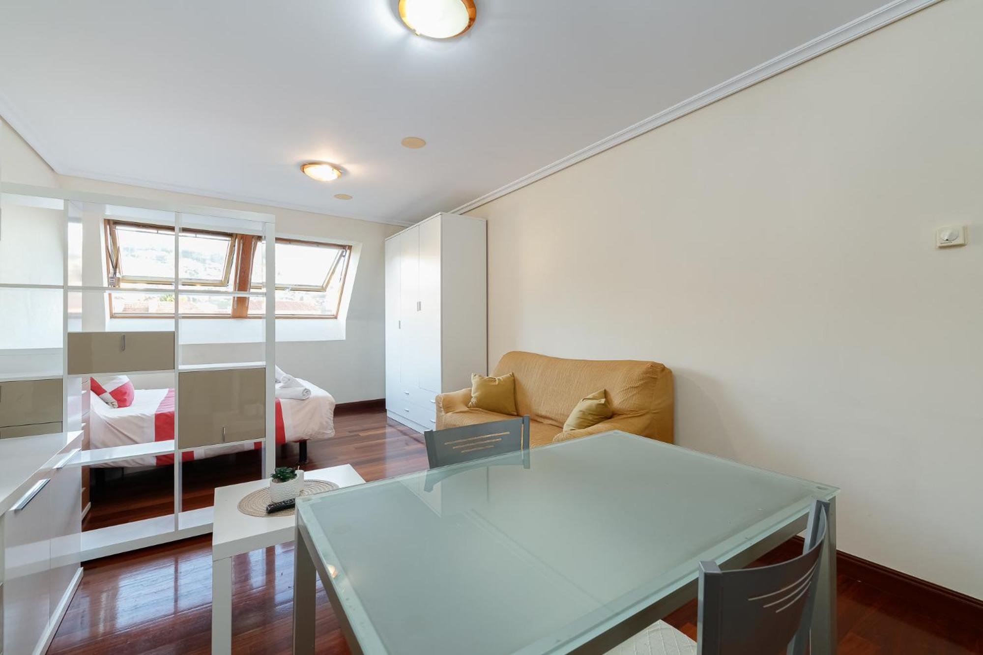 Apartamento Luminoso Atico Dos By Vigo