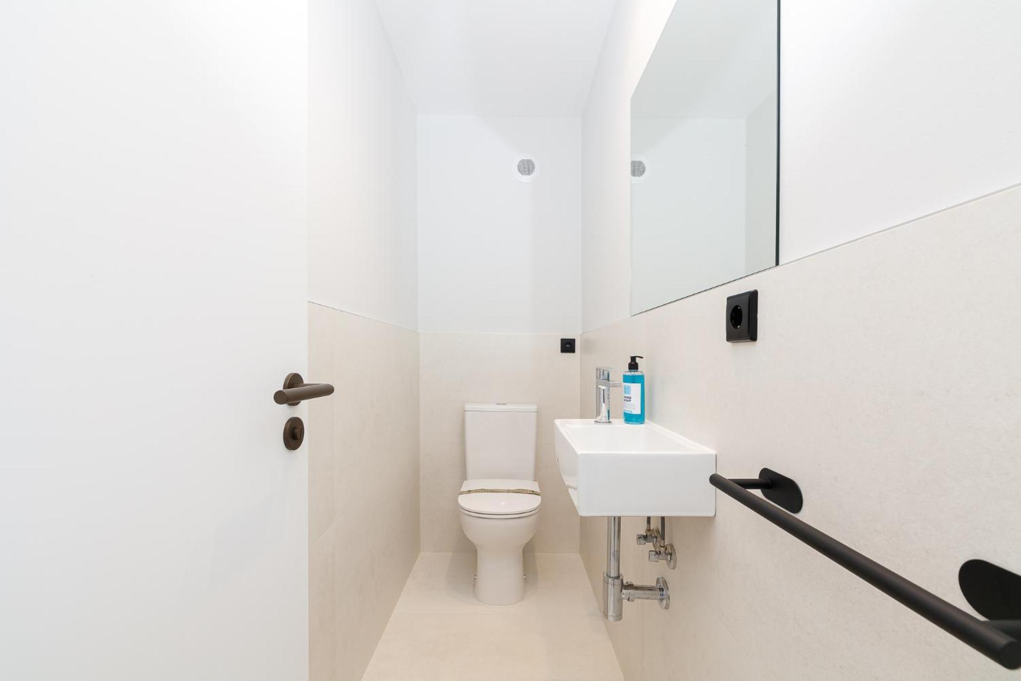 Elegante Y Luminoso En - Apto 6 By Apartamento *