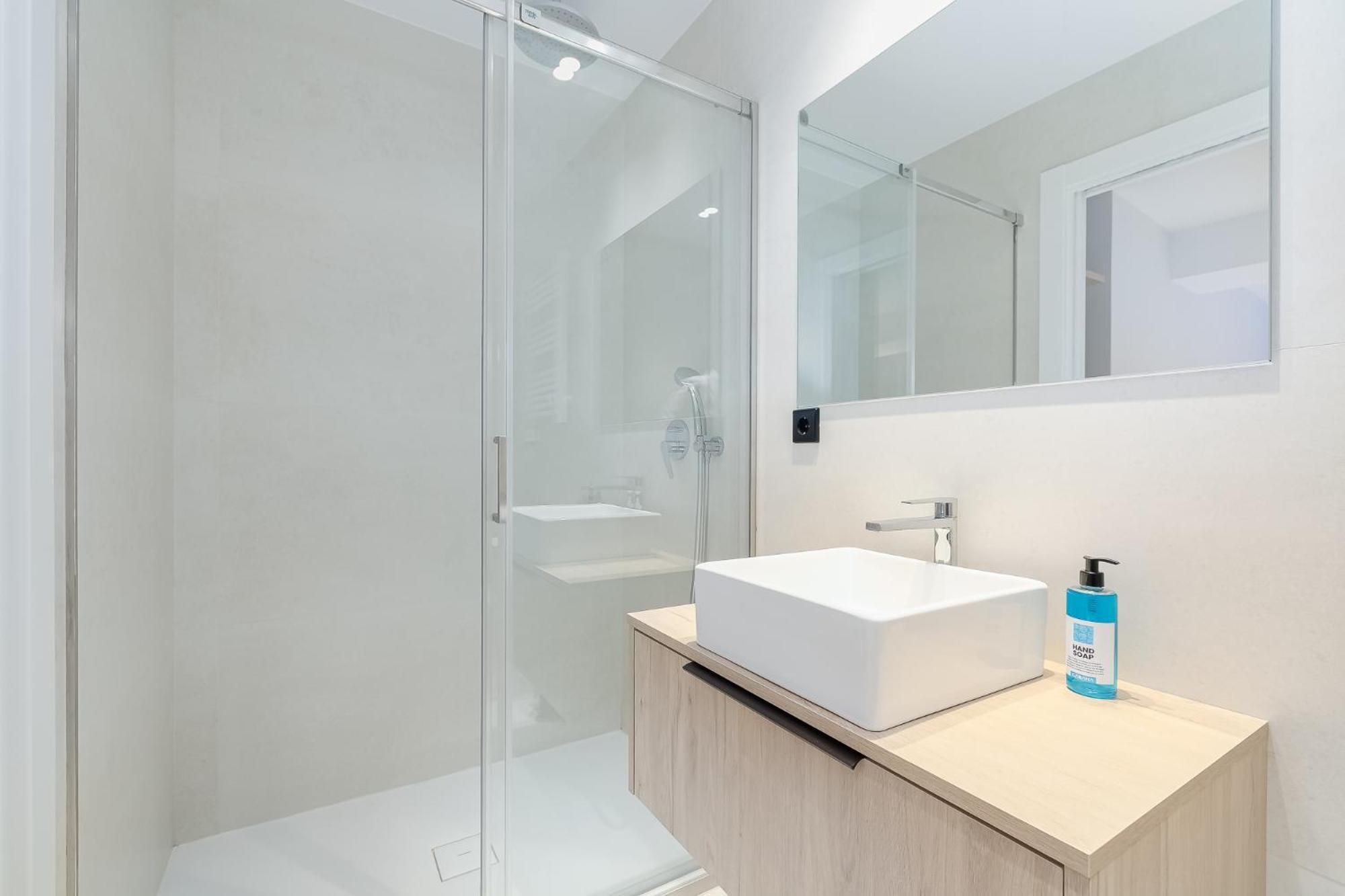 Elegante Y Luminoso En - Apto 1 By Apartamento Vigo
