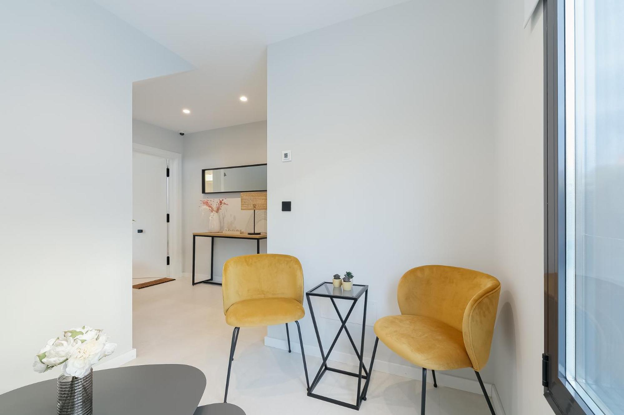 Elegante Y Luminoso En - Apto 4 By Apartamento Vigo
