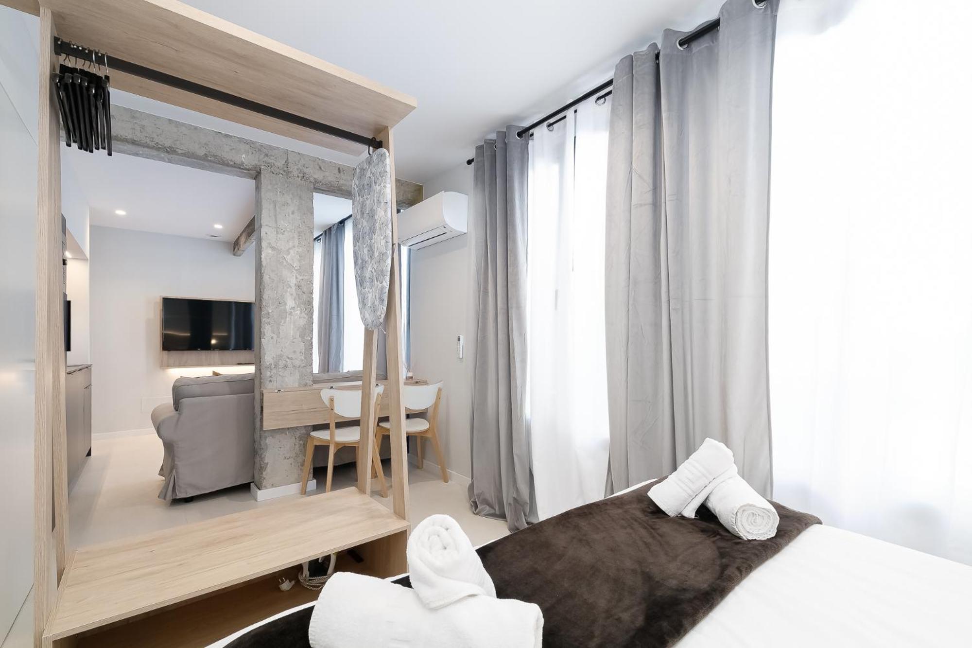 Elegante Y Luminoso En - Apto 5 By Apartment