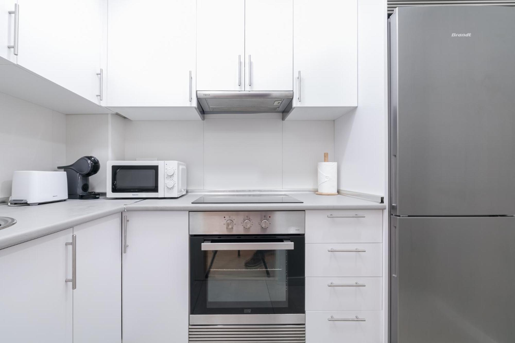 Apartment Luminoso Y Moderno En By