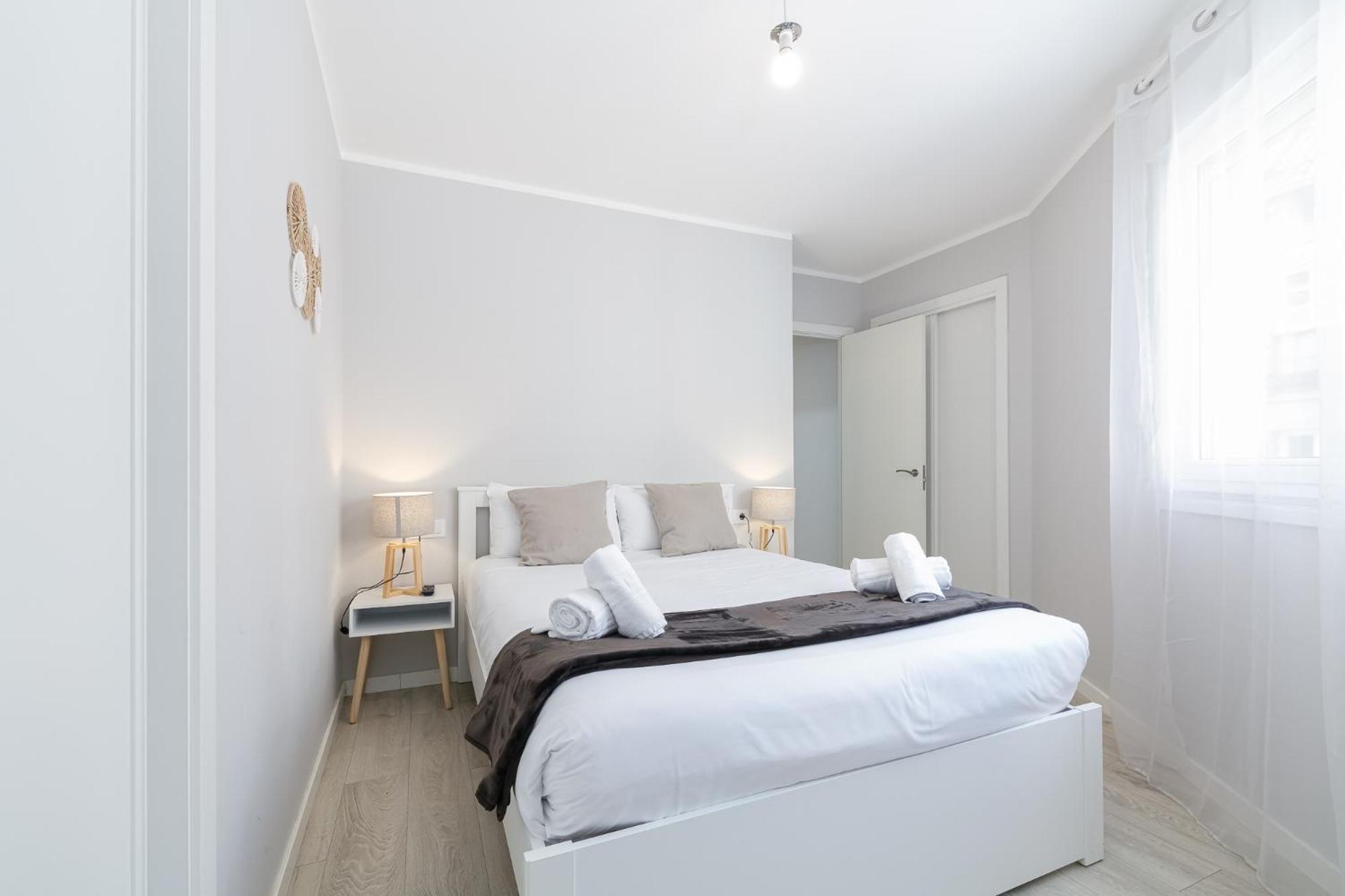Apartment Luminoso Y Moderno En By *