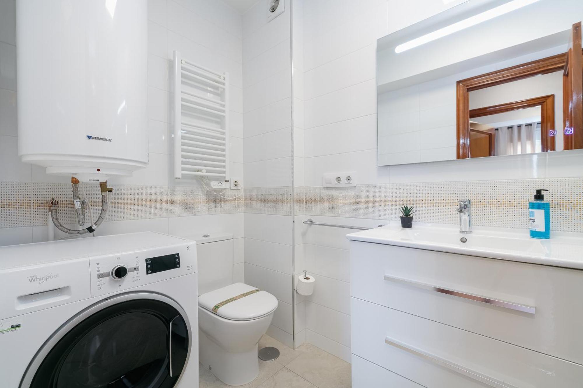 Apartamento Acogedor Centrico En By