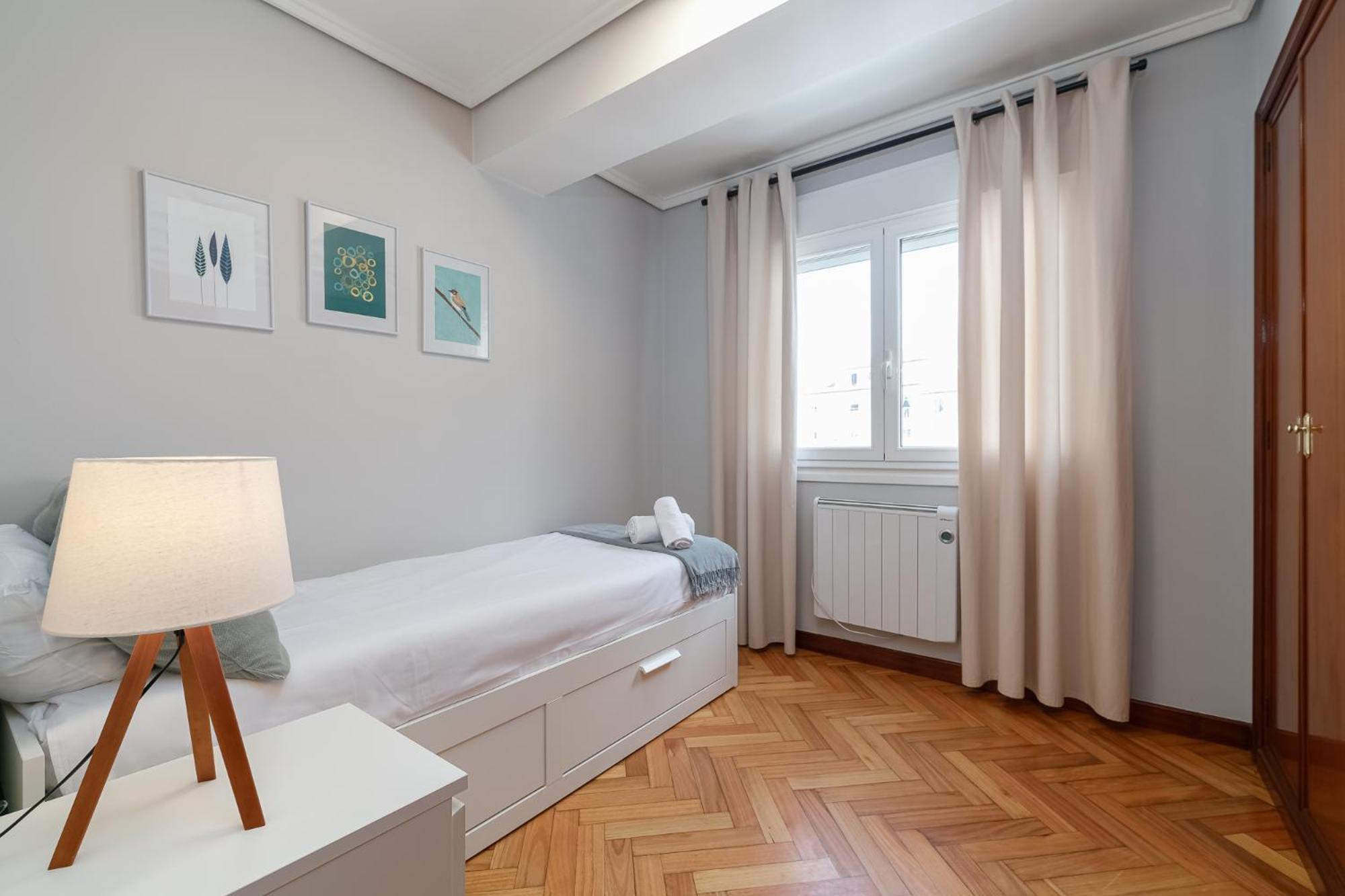 Apartamento Acogedor Centrico En By