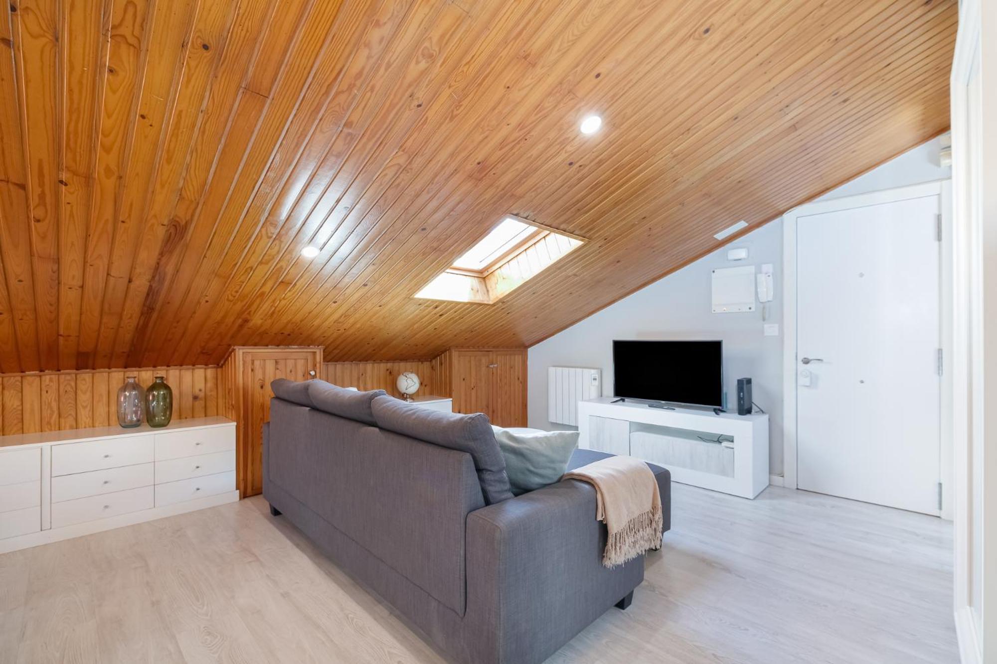 Apartamento Adorable Atico Con Vistas By