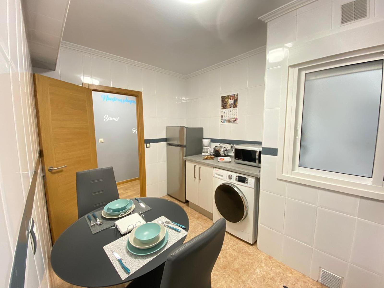 Playa Bouzas - - Parking Free Apartamento Vigo