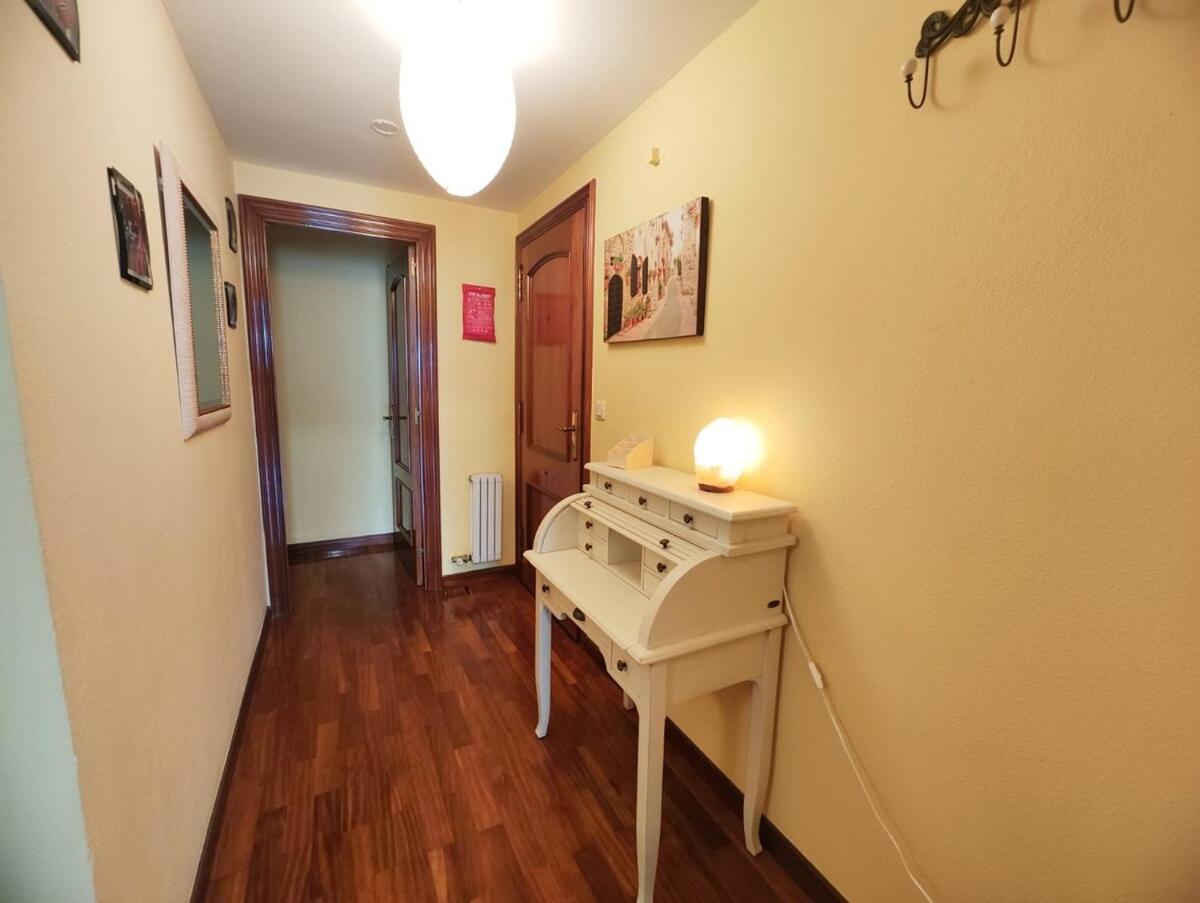 Dos Habitaciones, Garaje, Zona Minoca, *