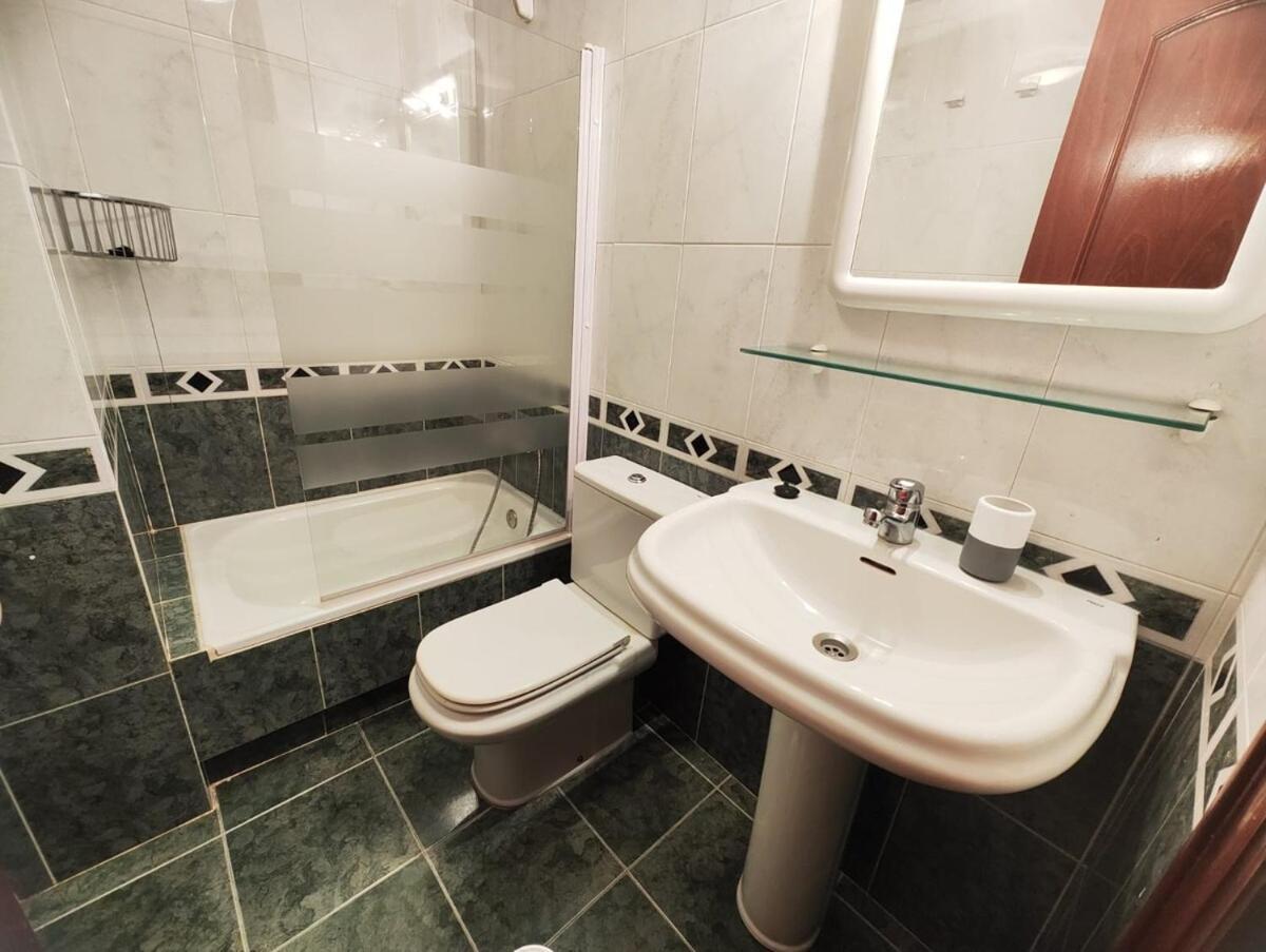 Dos Habitaciones, Garaje, Zona Minoca, Apartamento *