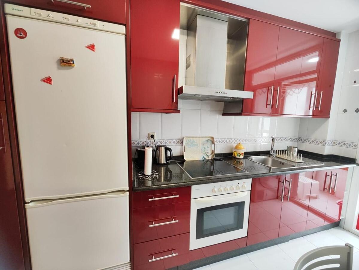 Dos Habitaciones, Garaje, Zona Minoca, *