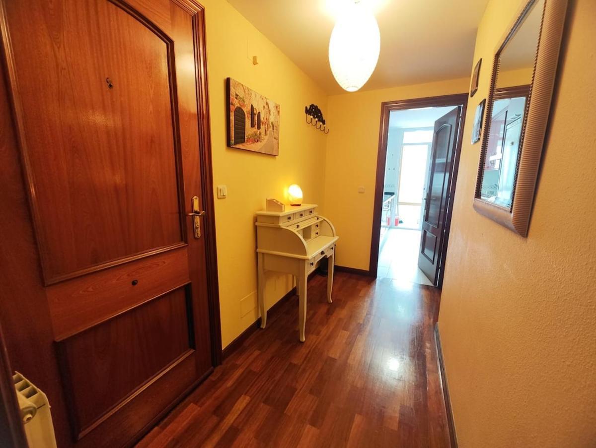 Apartamento Dos Habitaciones, Garaje, Zona Minoca,