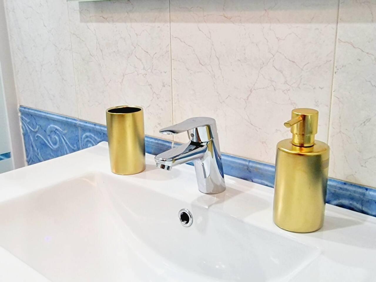 Apartamento Chabos Plaza Espana Centro *