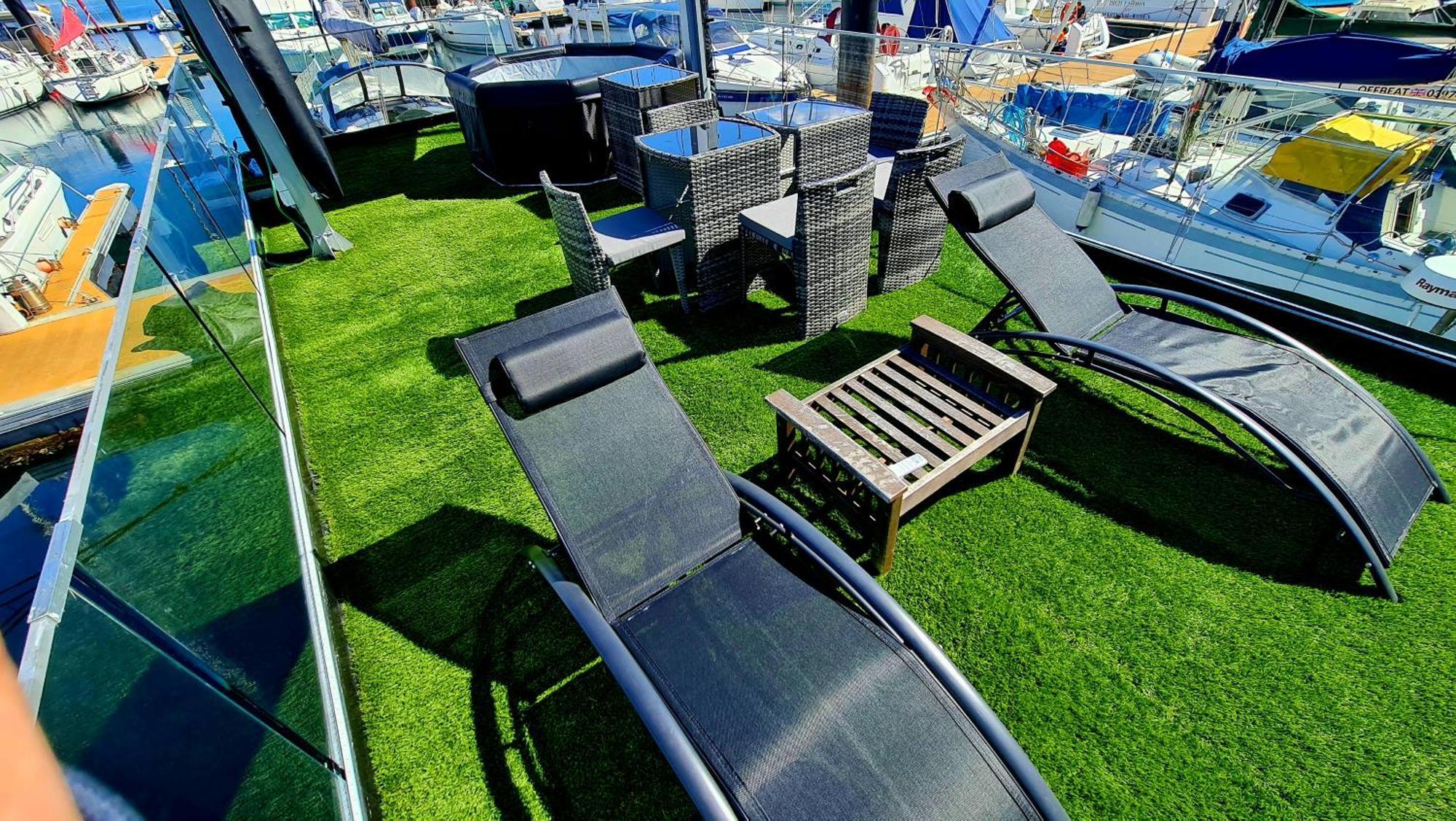 Barco-apartamento En El Nautico De Hotel en barco