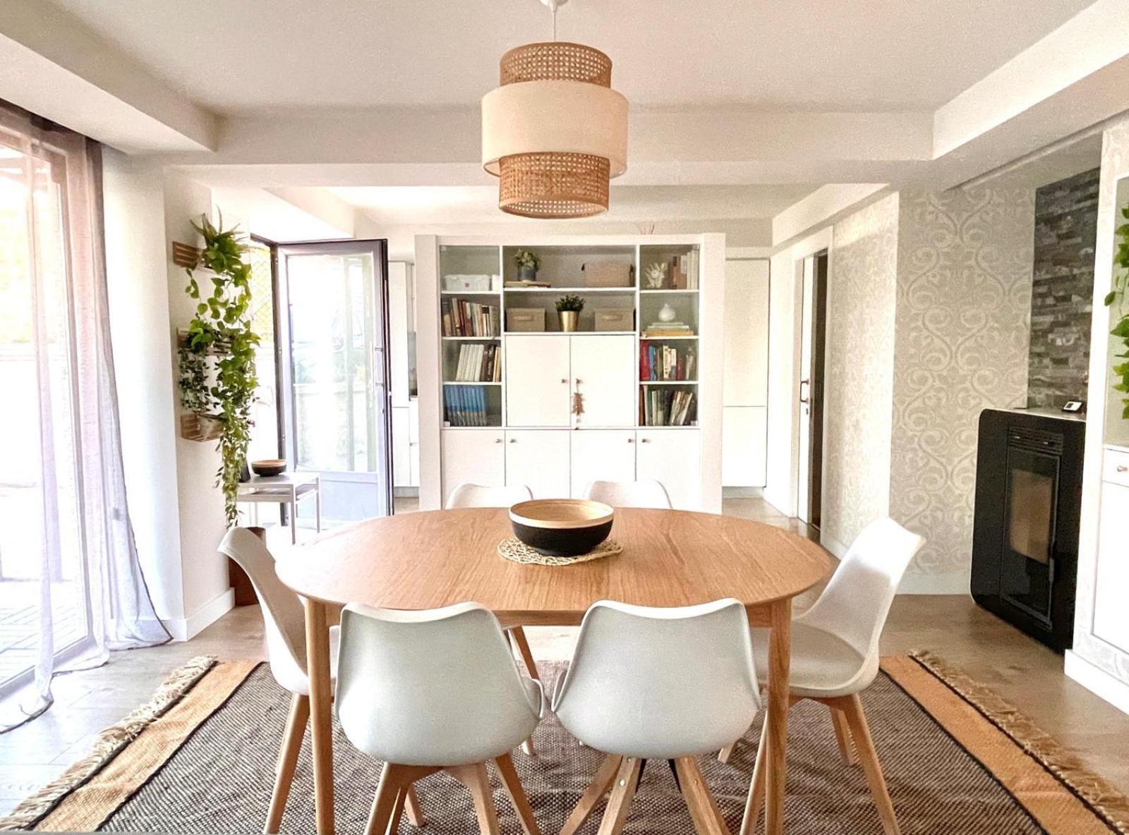 Сasa de vacaciones Luminoso Duplex Con Jardin Relax En Familia