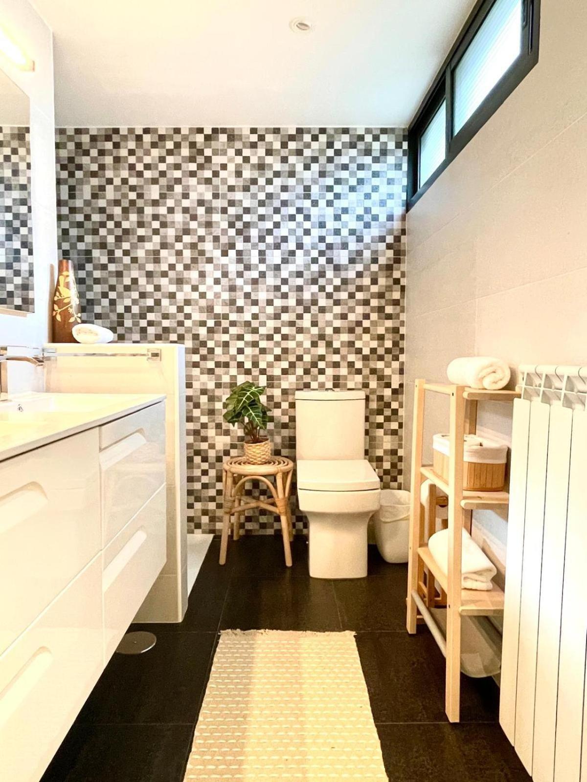 Luminoso Duplex Con Jardin Relax En Familia Сasa de vacaciones Vigo