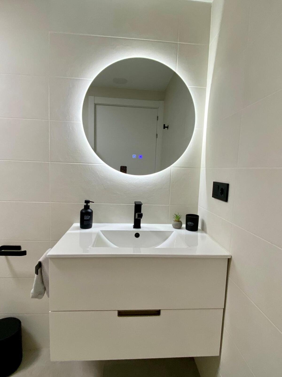 Piso De Diseno En Con Parking Gratuito * Vigo