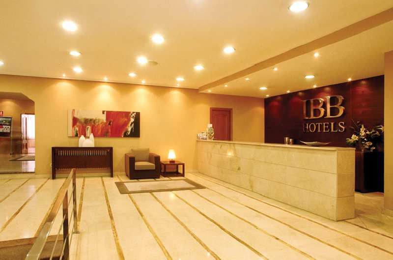 Hotel B&B Hotel Vigo 3*
