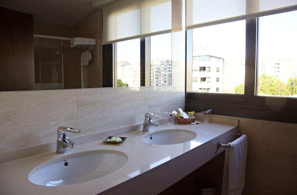 Coia De 4* Vigo