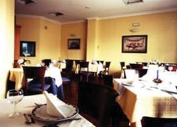 Hotel Plaza 2*
