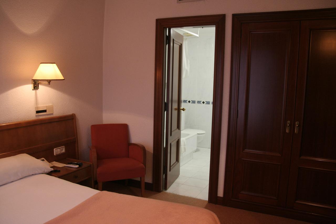 Gran Via Guest house 3*