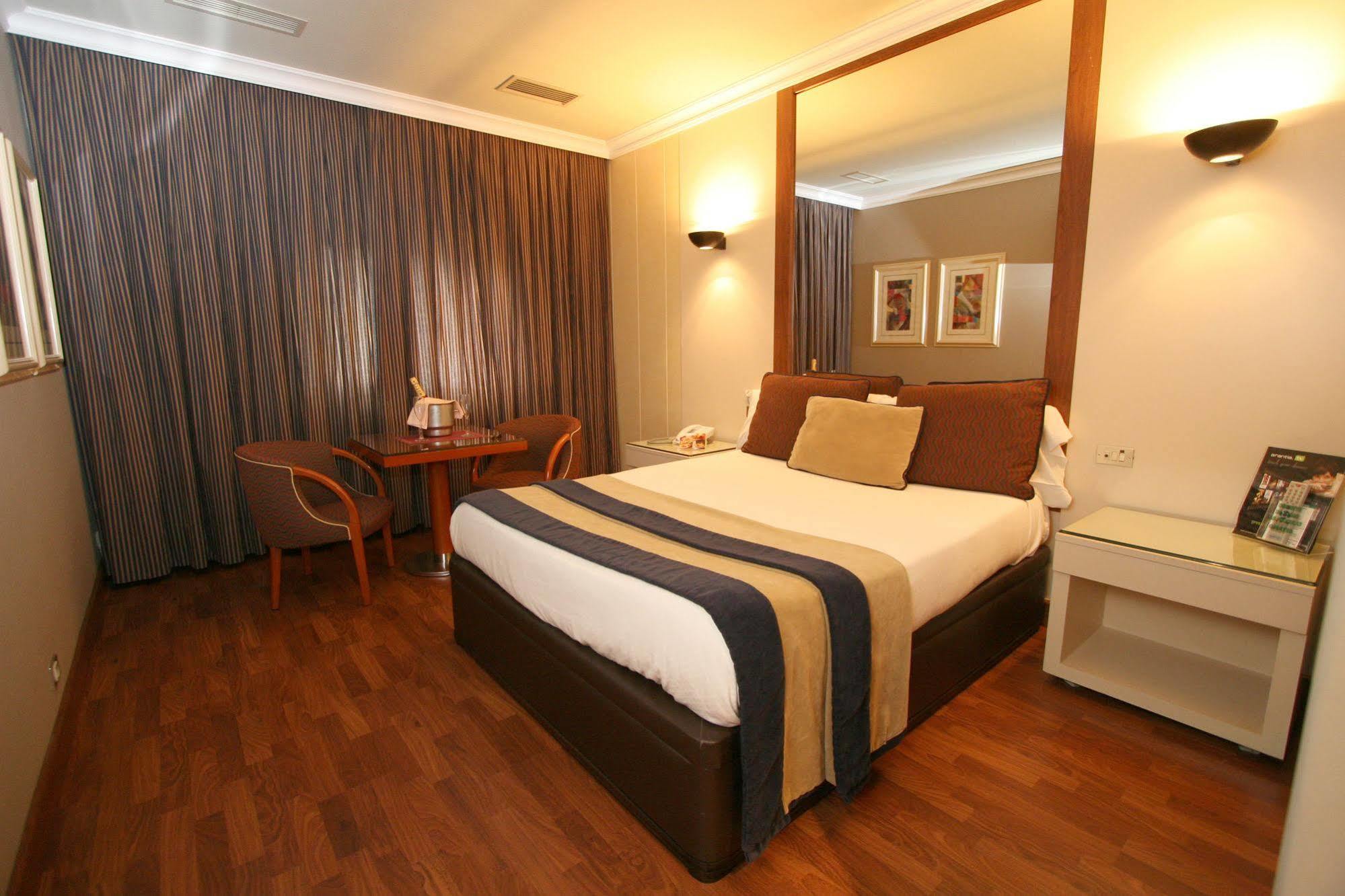 Motel Aeropuerto 2*