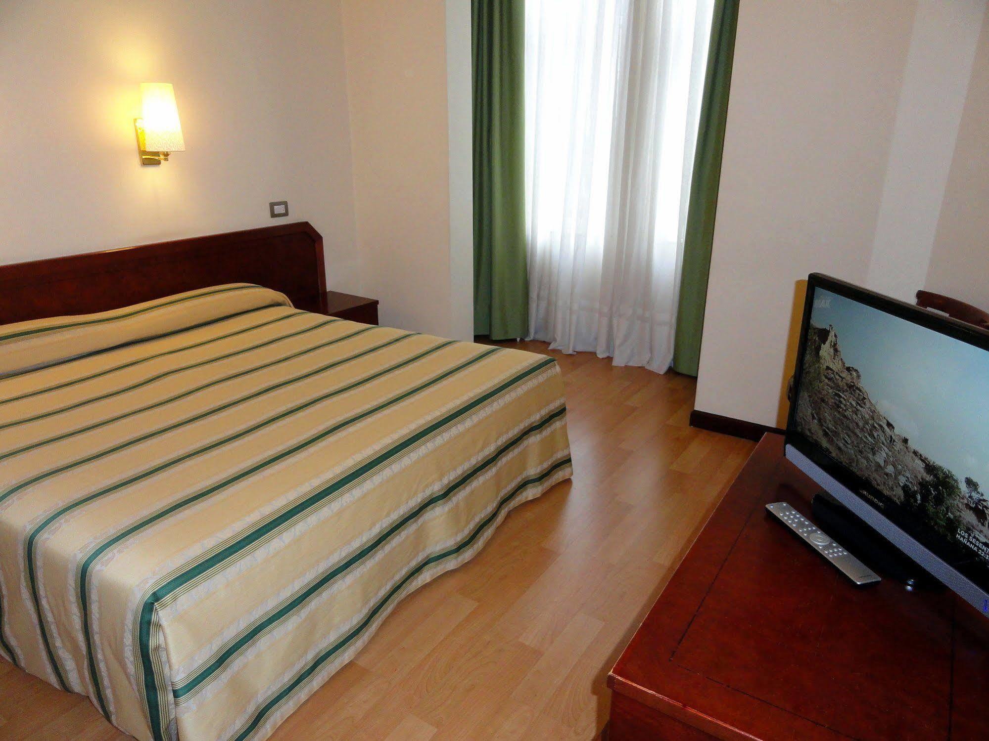 Compostela Hotel 2*