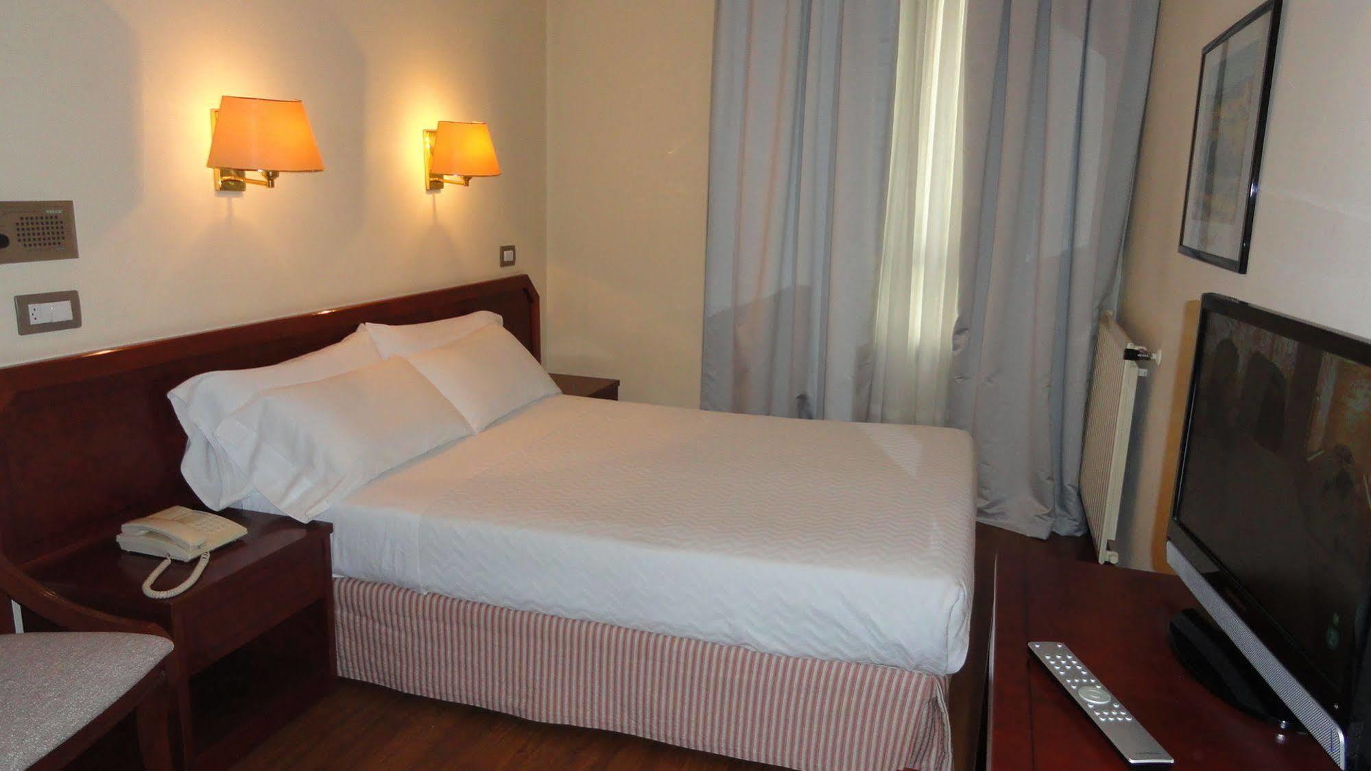 Compostela Hotel 2*