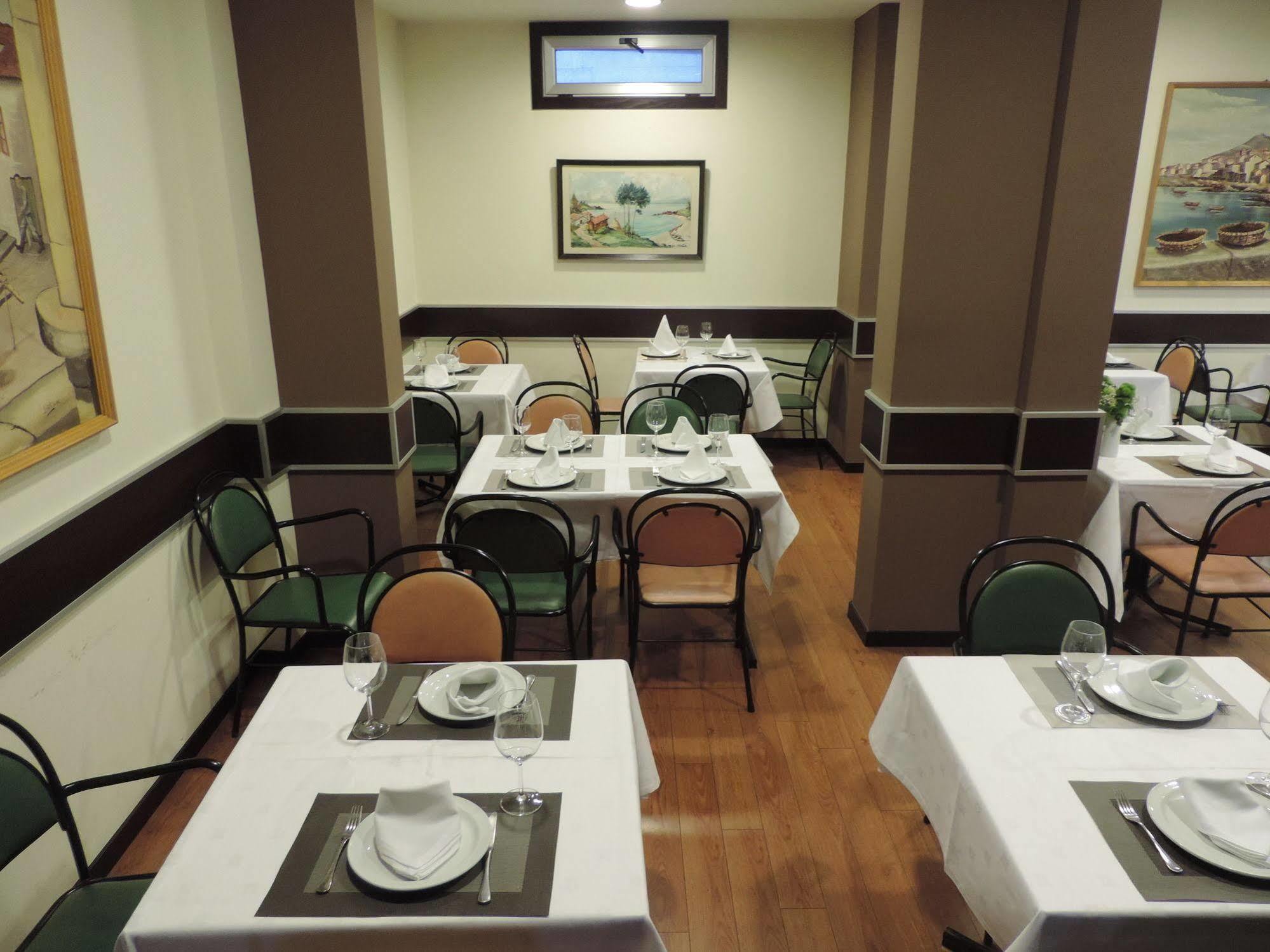Hotel Junquera 3*