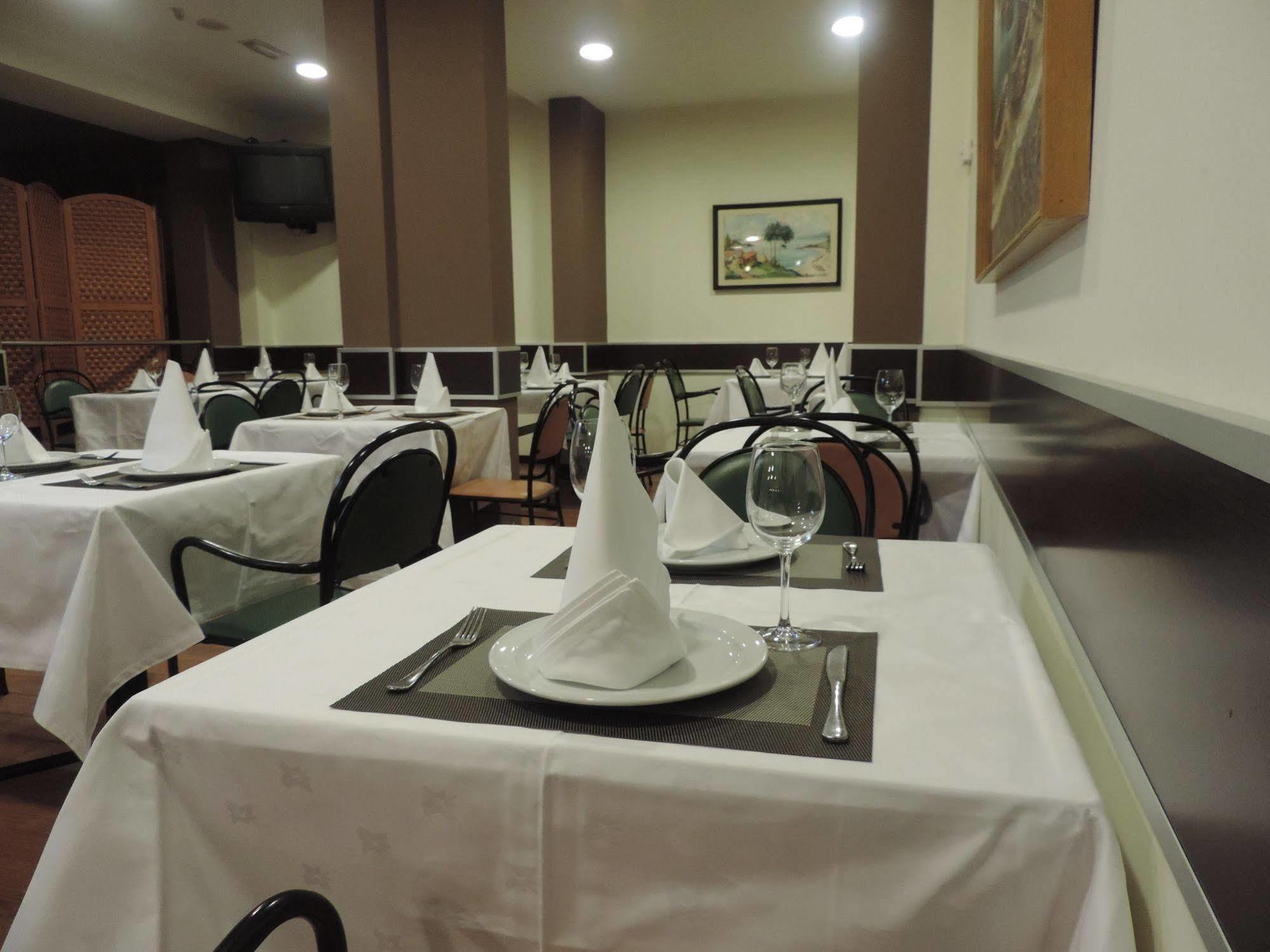 Hotel Junquera 3*