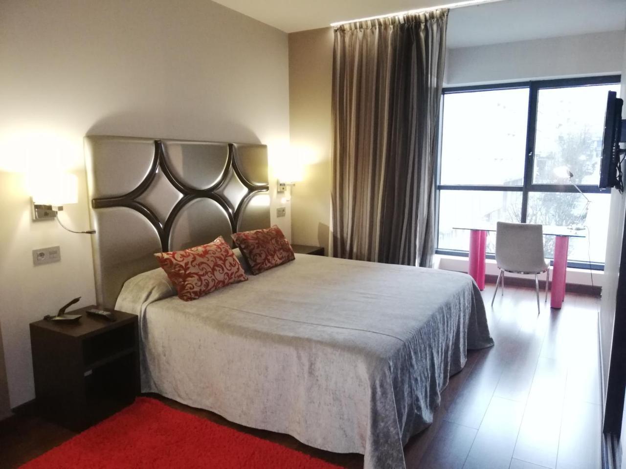 Hotel Silken Axis