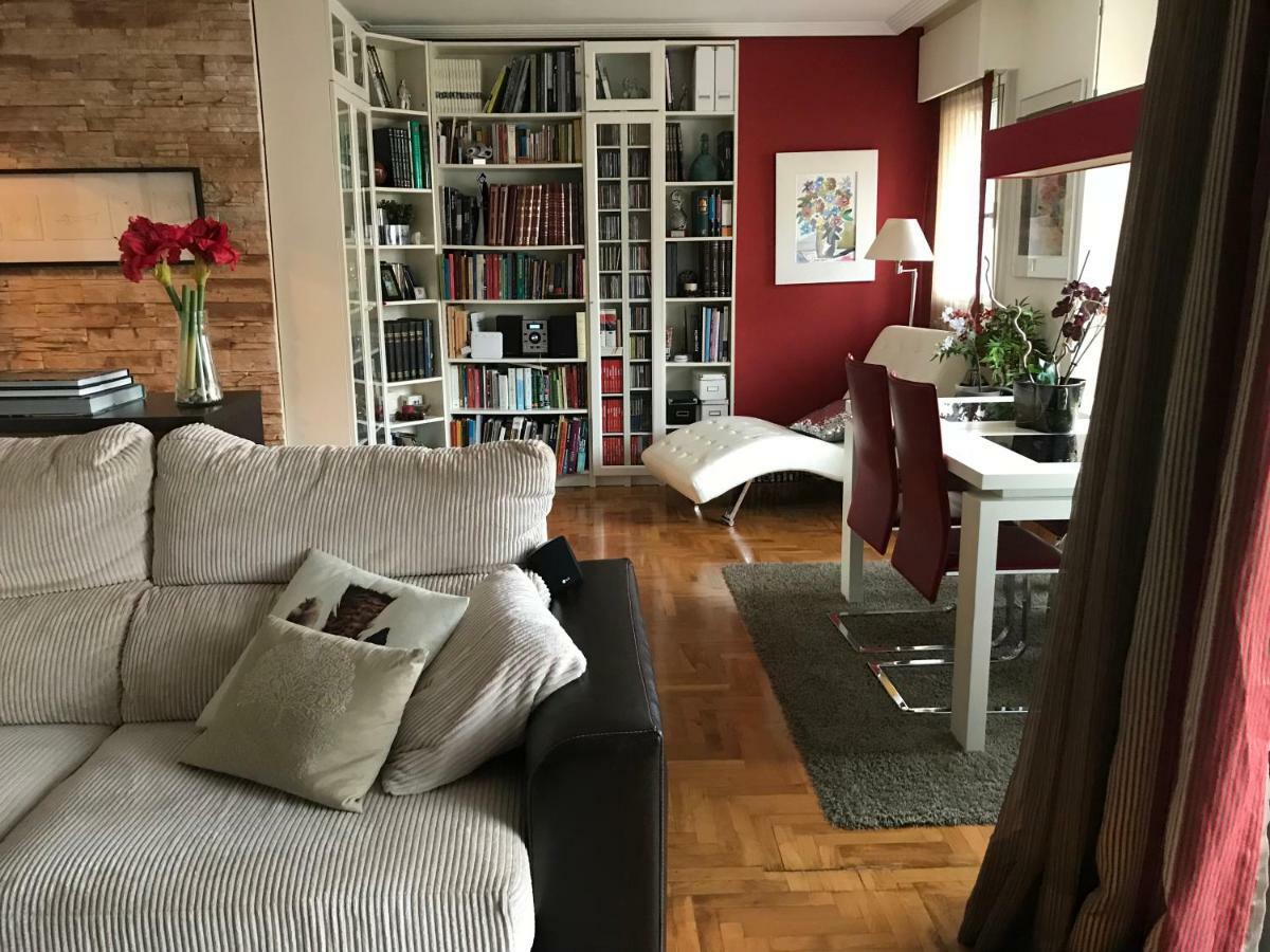 Casa Castelao, Parking Gratuito Vigo