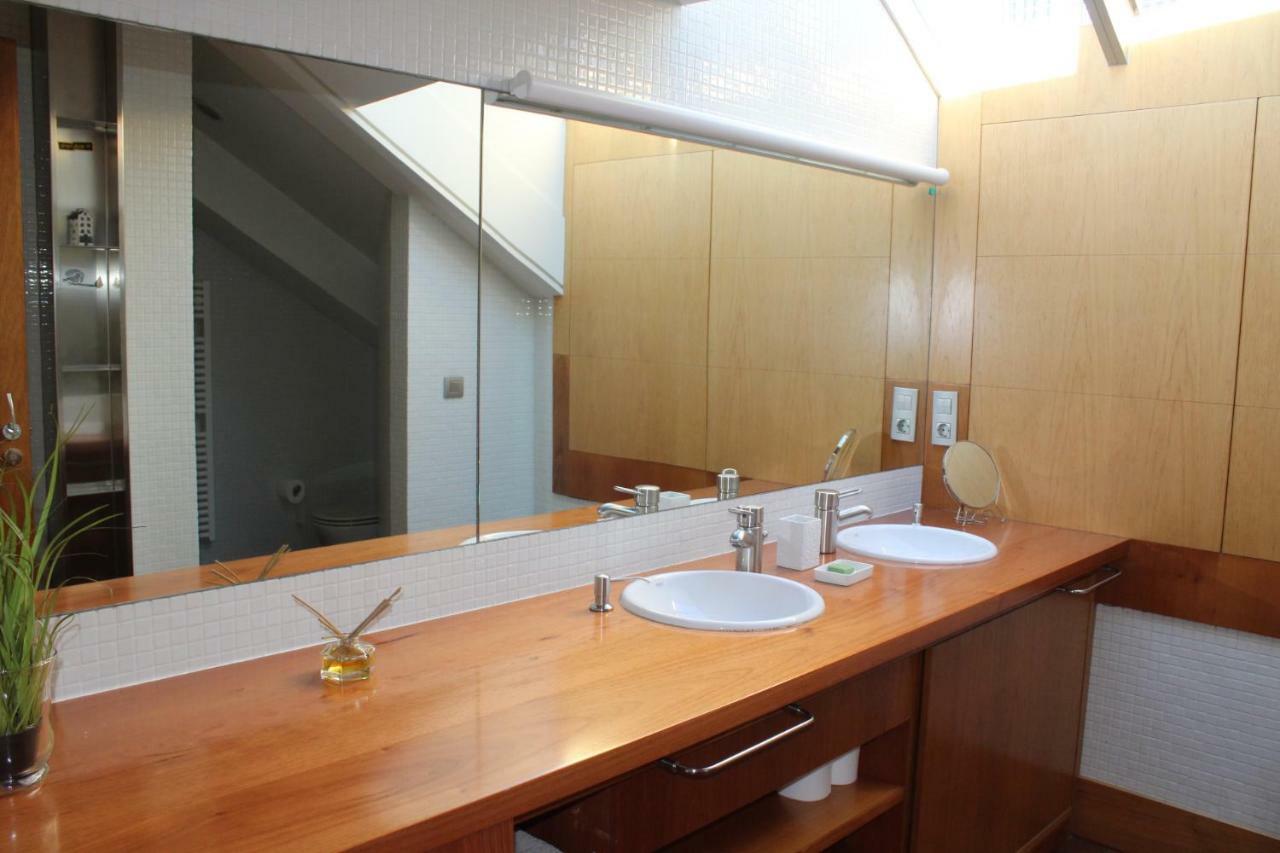 Apartamento A Casa Rosa- ático Vigo