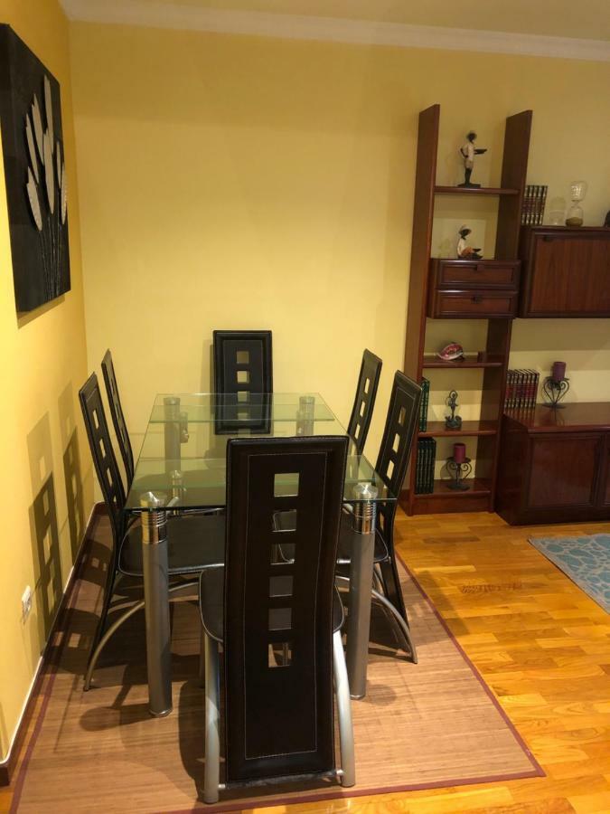 Apartamento Apartamento 2 Hab. En *