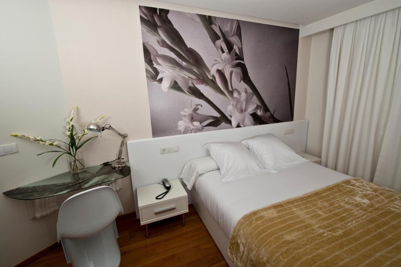 Lino 2* Vigo