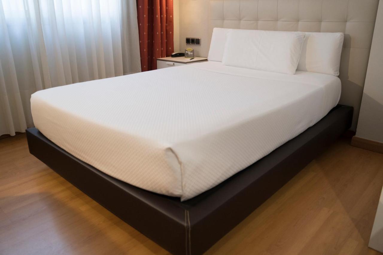 Sercotel Tres Luces Hotel